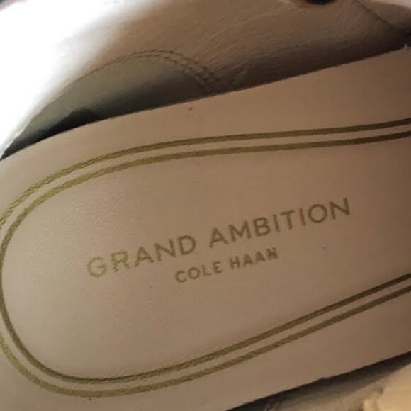 NWT COLE HAAN Grand Ambition Arietta Ankle Booties Silver Metal Trim 8 MSRP $289 - Picture 12 of 15